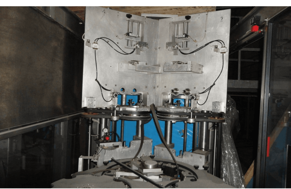 Станок надевания термочулка на бутылку clever