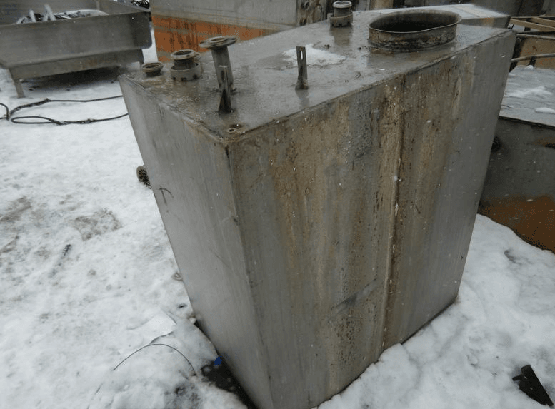 Емкость 0,7 куб.м. прямоугольная