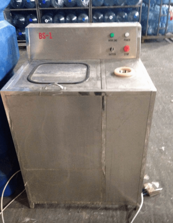 Моноблок розливо-укупорочный ЛД-19-60