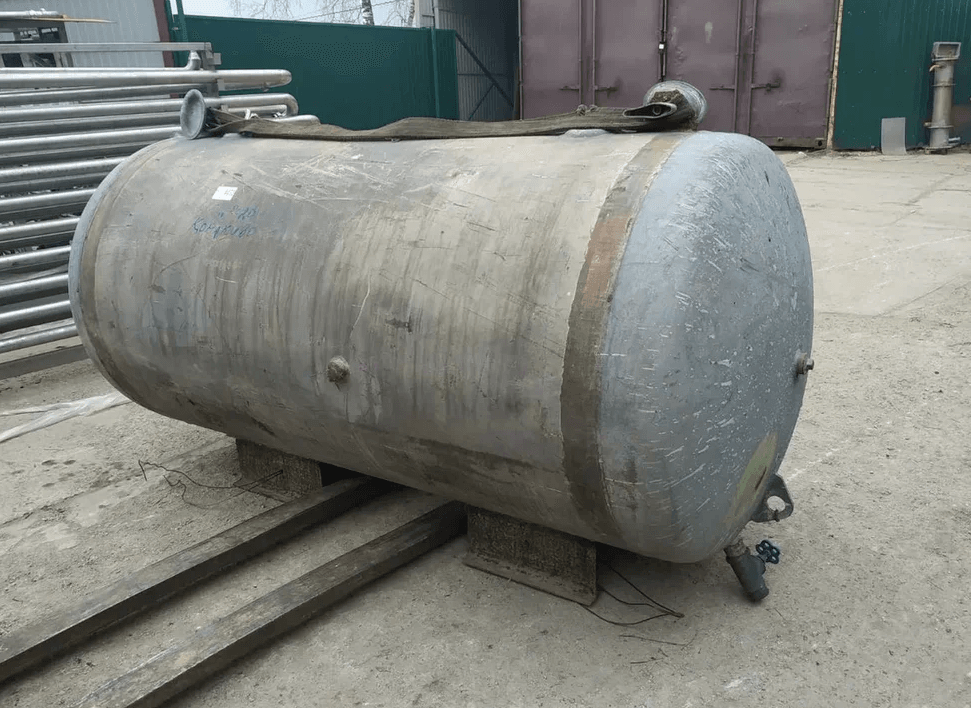 Емкость 2,5 м3 инв.4472