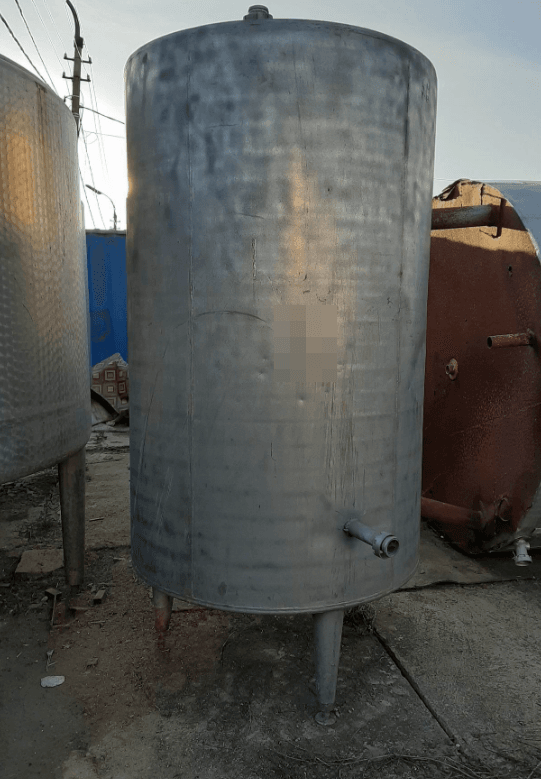 Емкость 2 куба е.634