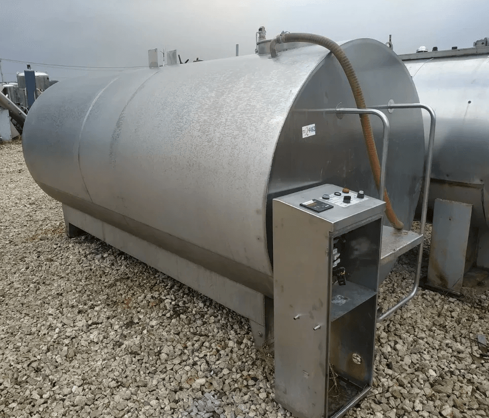 Танк-охладитель молока без установки охлаждения. 5000л инв.4462