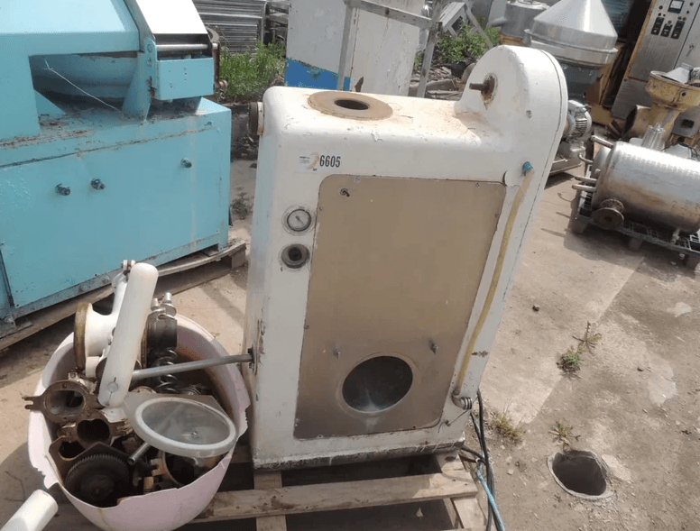 Шприц Идеал инв.6605