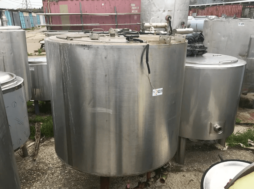 Емкость ОЗУ 630л инв.6219