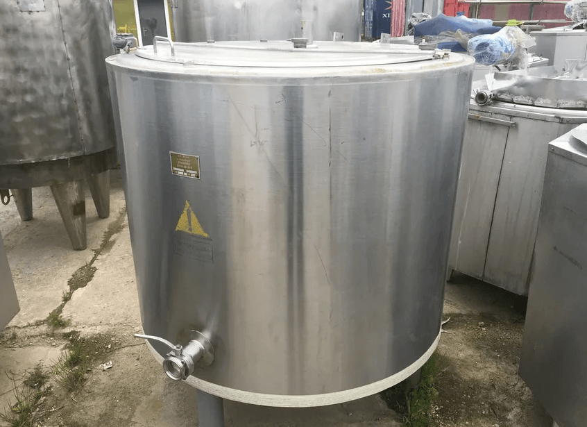 Емкость ОЗУ 630л инв.6221