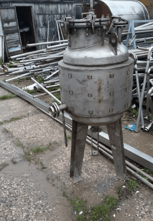 Емкости толстостенные 0,2 куб. м.