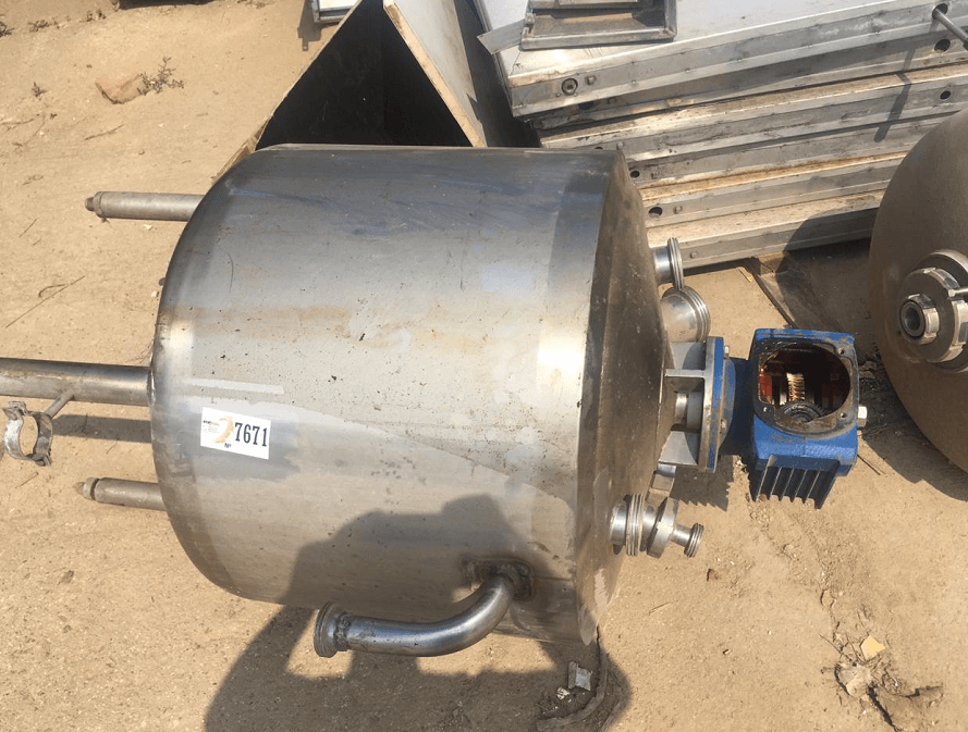 Емкость с мешалкой инв.7671