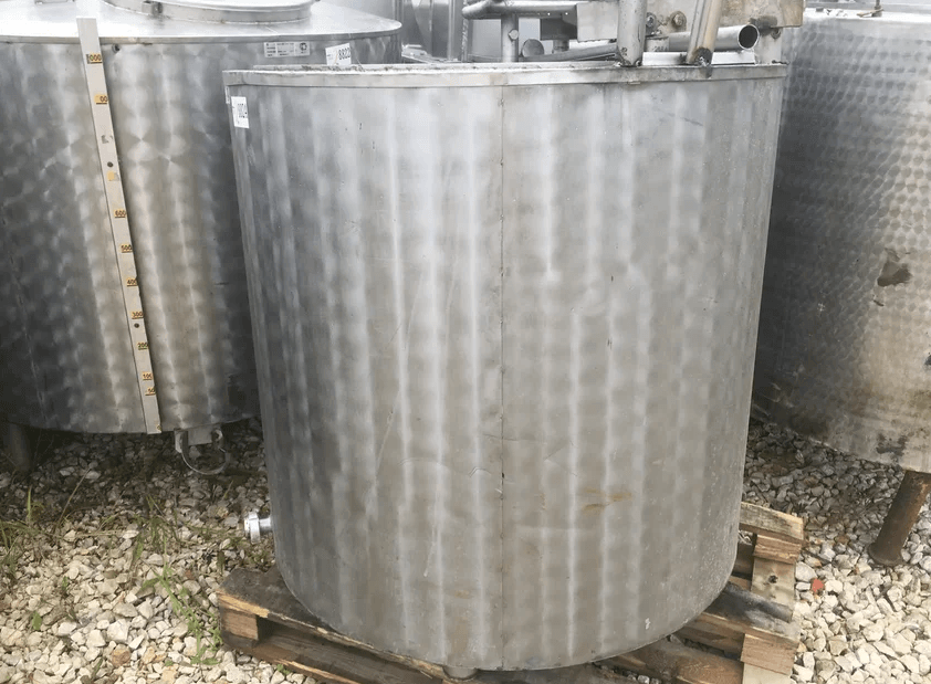 Емкость ВДП-600л инв.8824