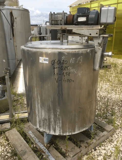 Емкость 400л инв.4045