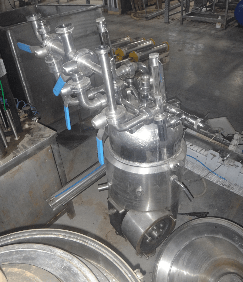 Сепаратор-сливкоотделитель Пьер Гуэрини 2,5 куб/час Франция инв.9292