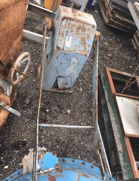 Подъемник фаршемешалки инв.3289