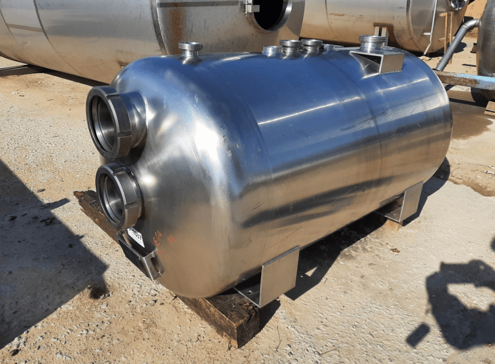 Емкость 0,46 куб.м (две части) е.1037