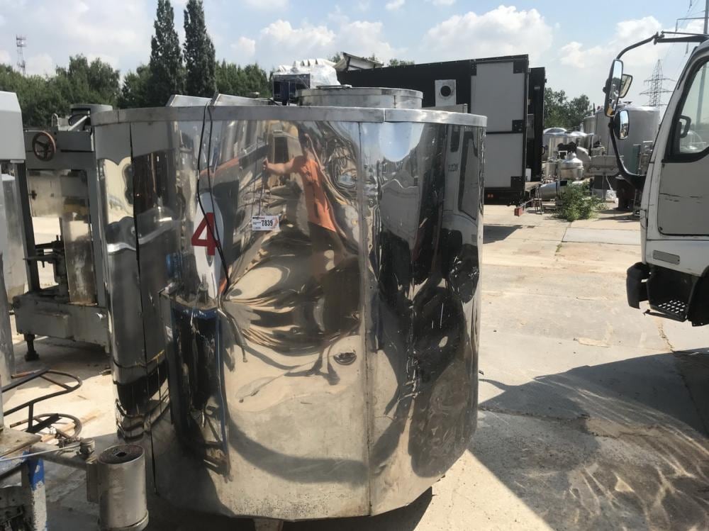 Емкость 2м3  инв.7839