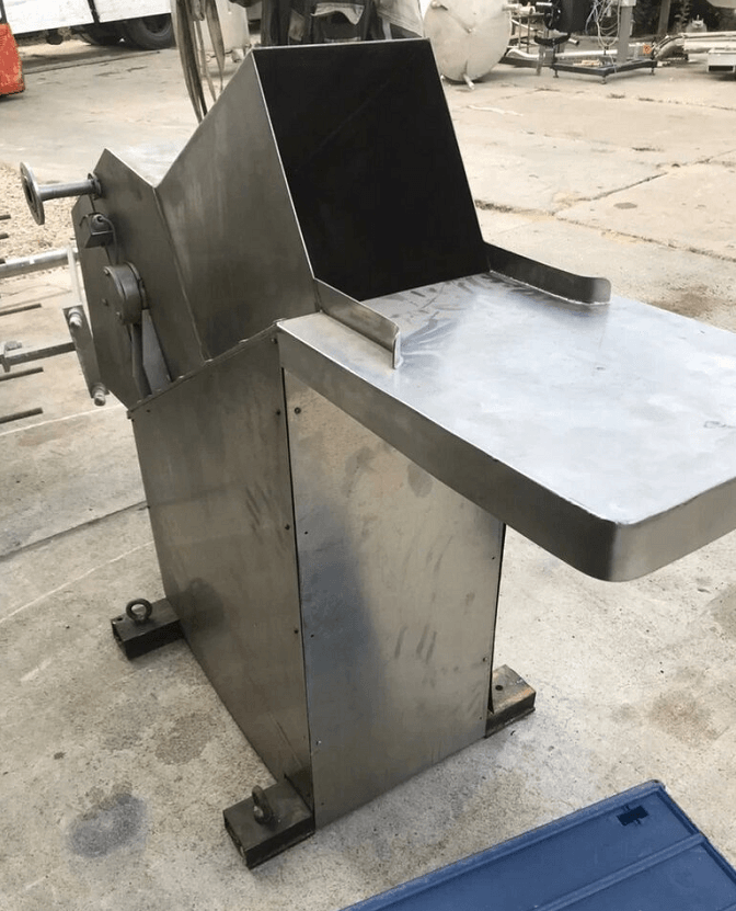 Измельчитель маслоблоков инв.9460