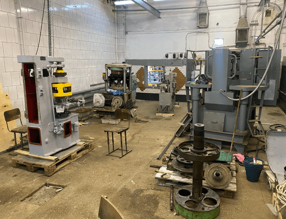 Рыбоперерабатывающее предприятие.