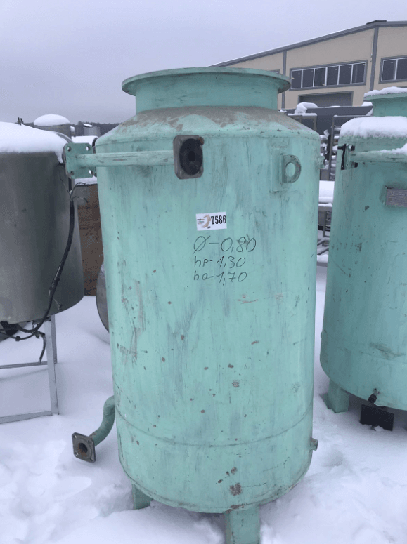 Емкость 600 л толстостенная инв.7586