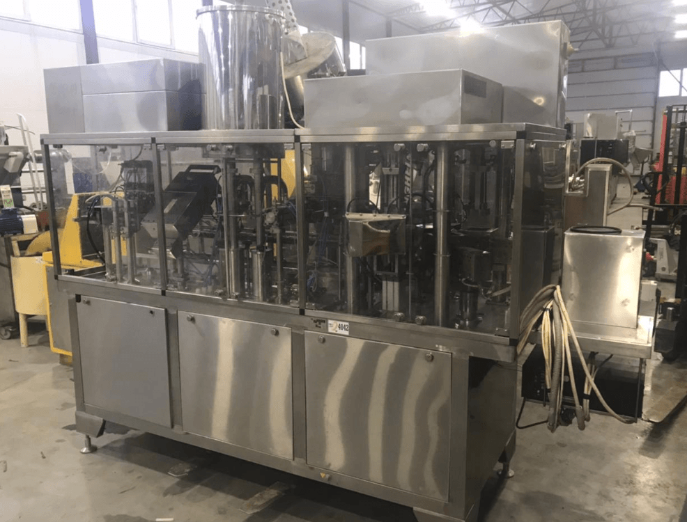 Фасовочный автомат УФАС-1200П в Пюр Пак инв.4042