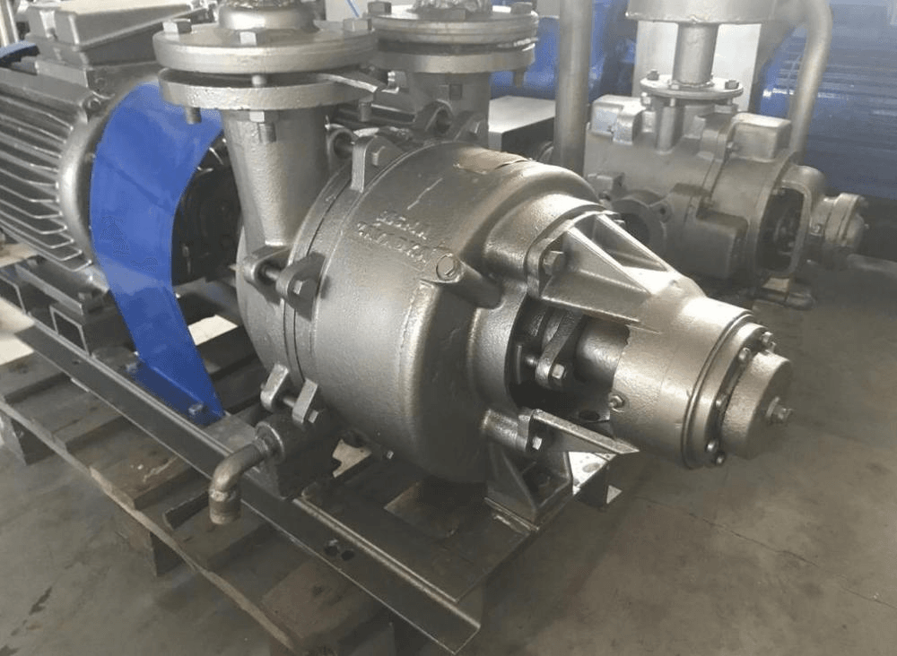 Насос вакуумный SIGMA 180 кубов для ВВУ инв.8030