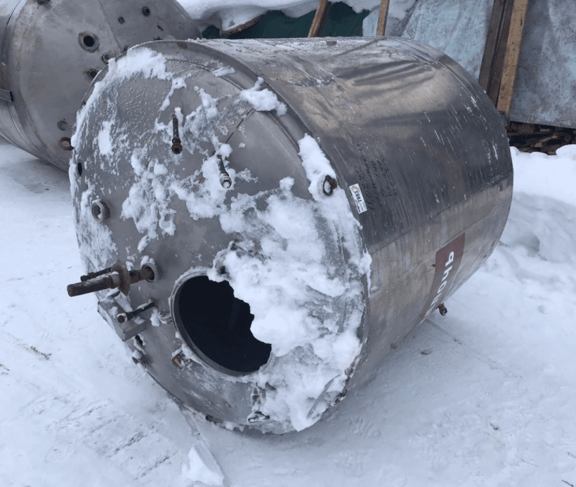 Емкость 2000л инв.7083