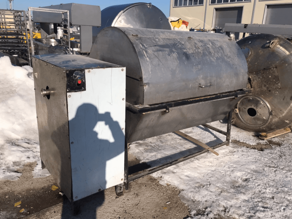 Охладитель творога УПТ с черной рамой инв.5716