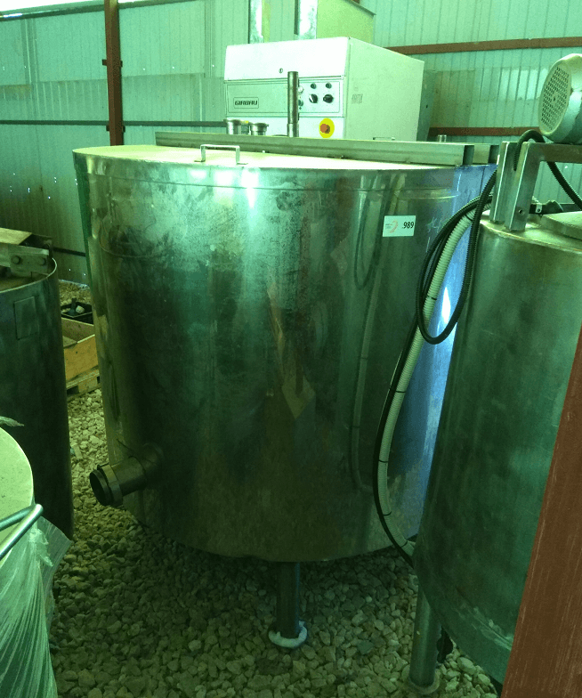 Емкость ВДП -1000 инв.989