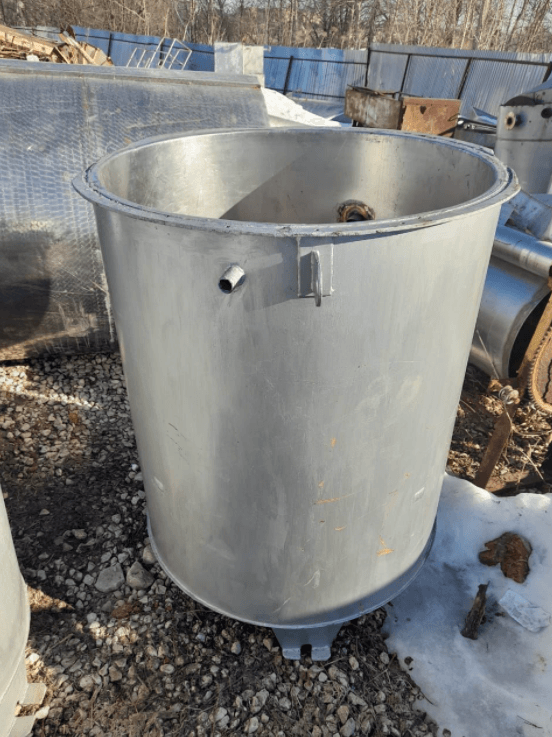 Емкость 700л  инв.7426