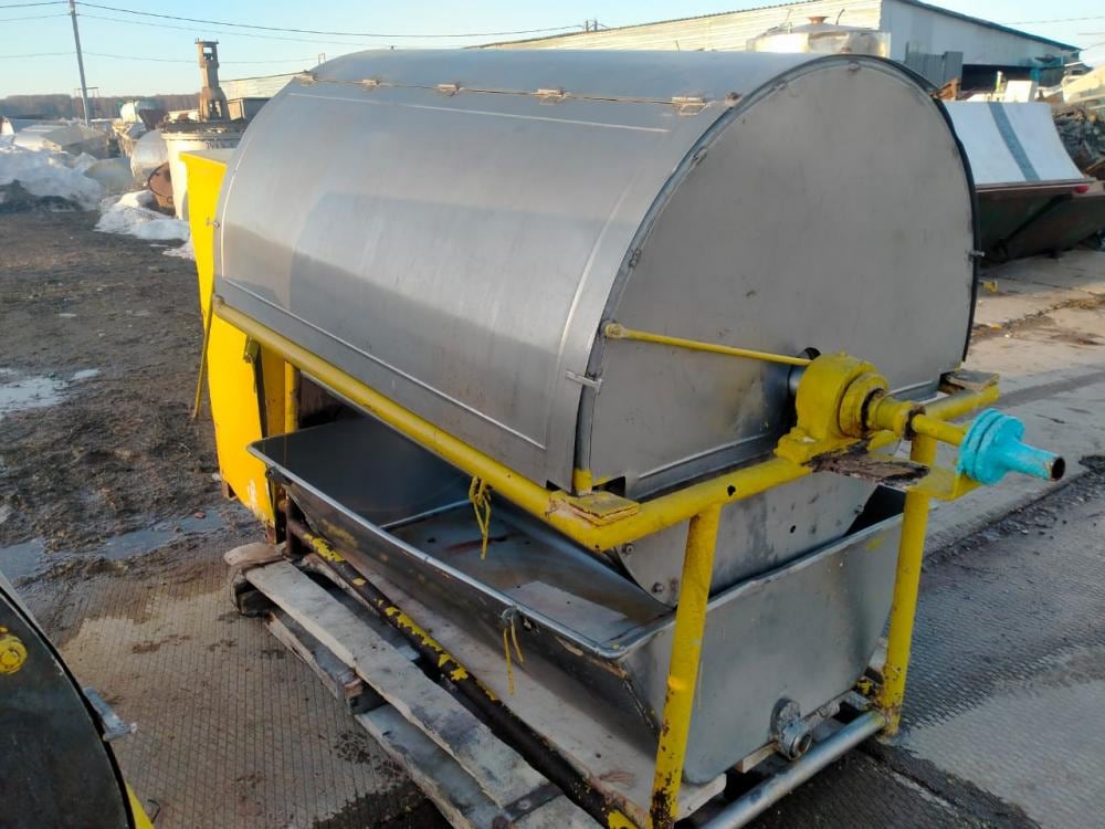 Охладитель творога УПТ с черной рамой инв.9029