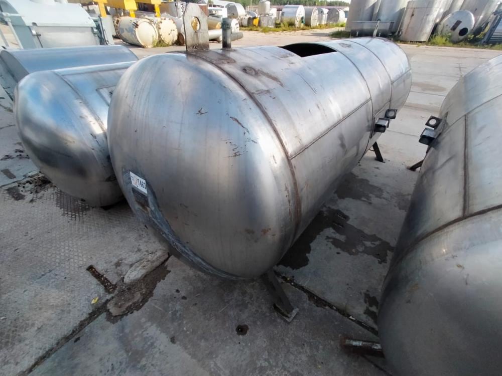 Емкость горизонтальная 2,5 куб.м инв.7463