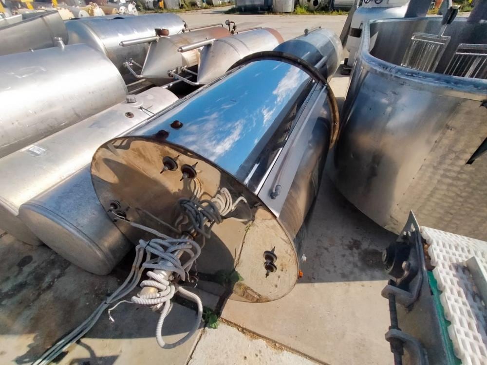 Емкость 1000л бойлер инв.7280