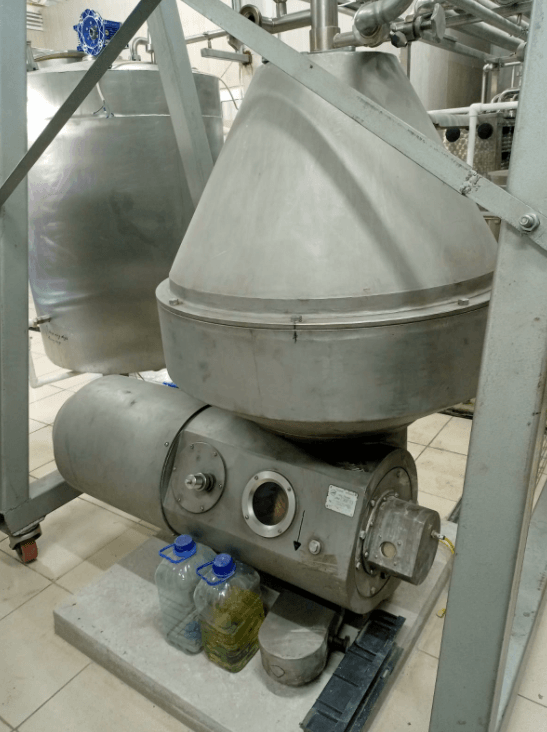 Сепаратор-сливкоотделитель ОСЦП-5 5куб/час пр-во Молния