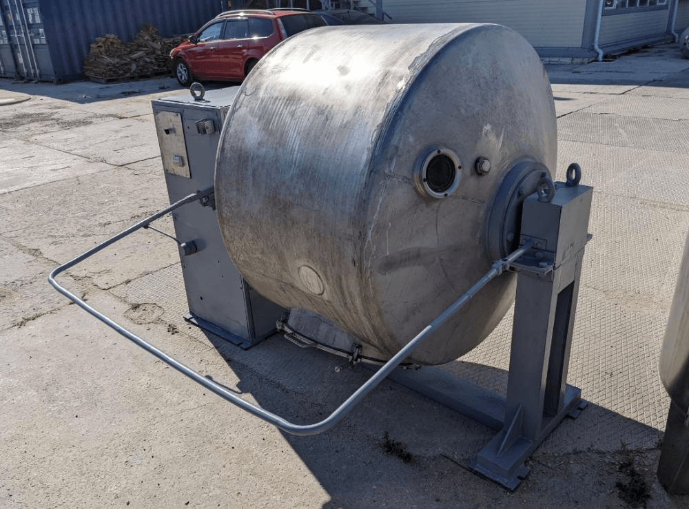 Маслобойка 500 литров е.1975