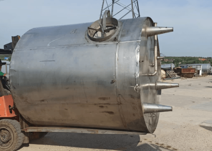 Емкость вертикальная 6,3 куб.м. инв.10784