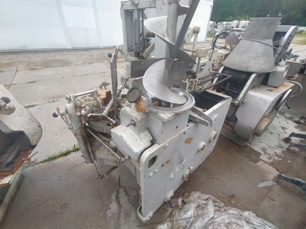 Фасовщик творога М6-АР2Т брикеты от 180 гр до 200 гр инв.8056