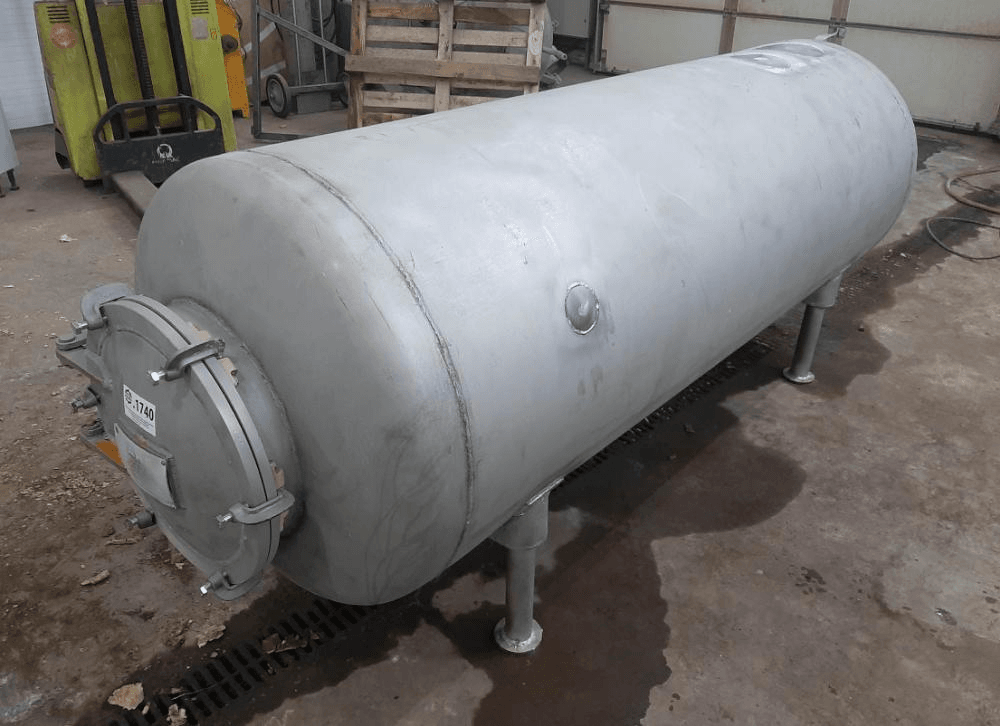 Емкость горизонтальная 1 куб.м е.1740