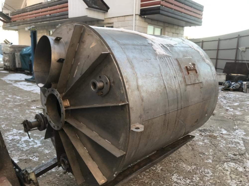 Емкость 3,5 м3 с конусом инв.8343