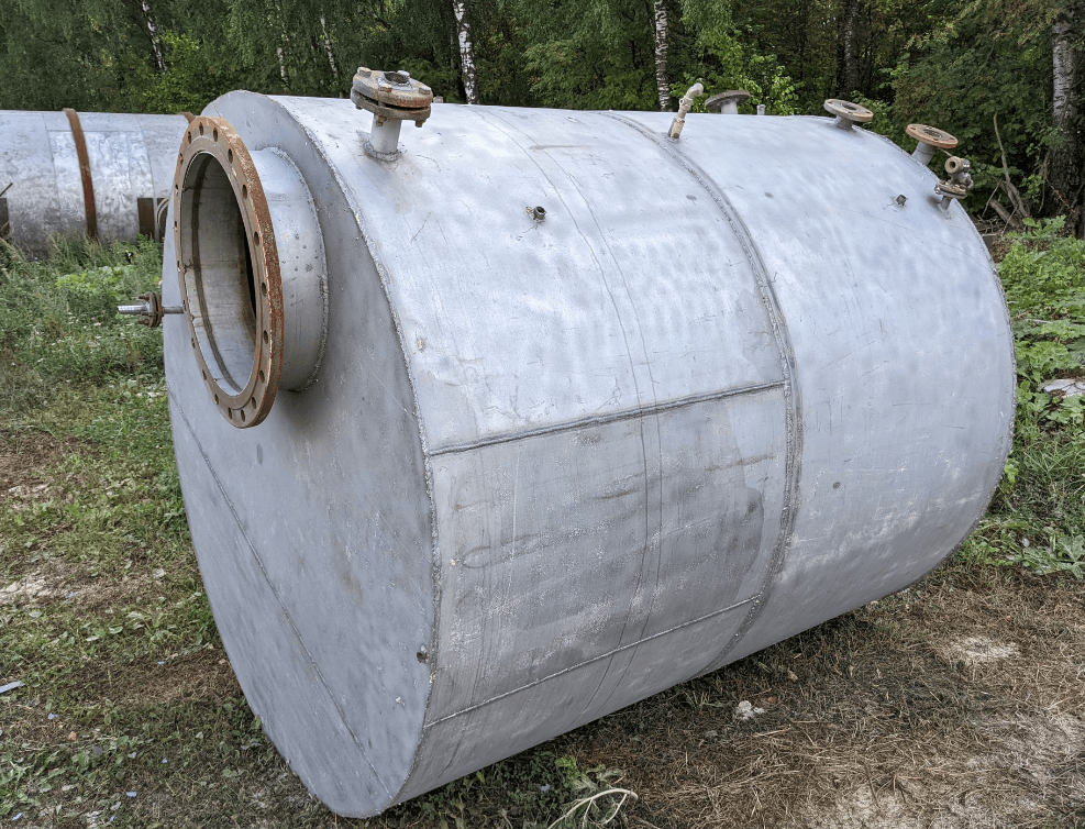 Емкость 5 куб.м, вертикальная