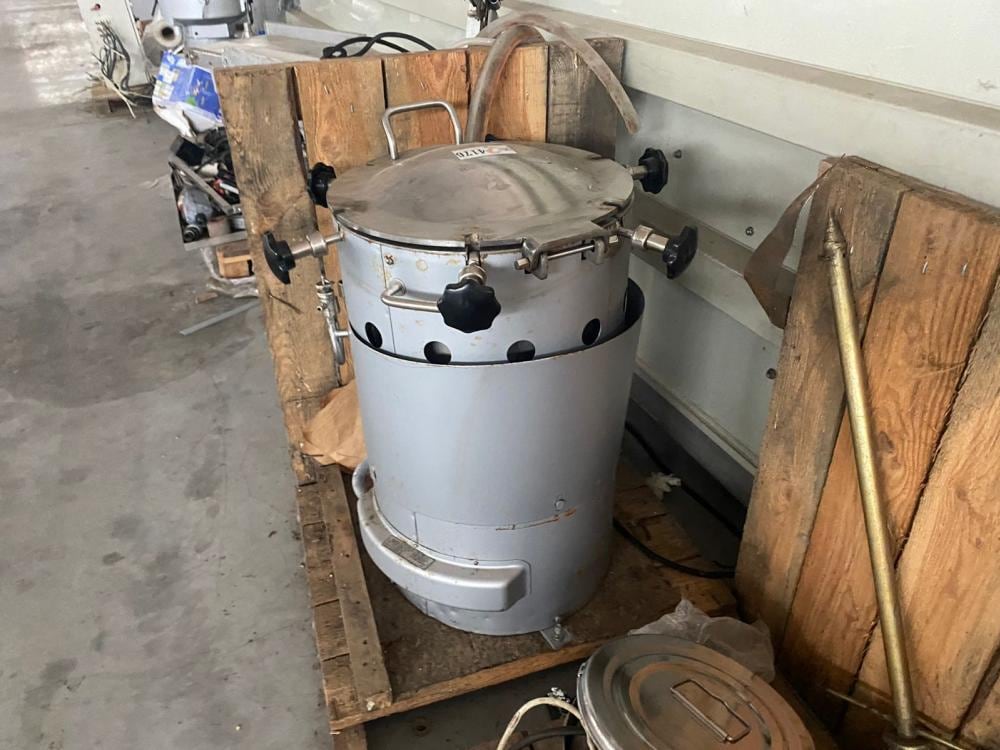 Автоклав ВКУ-50 новый инв.4176