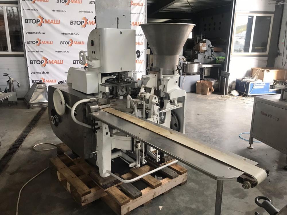 Фасовщик творожных сырков М6-АР2С пачка 100 гр инв.10689