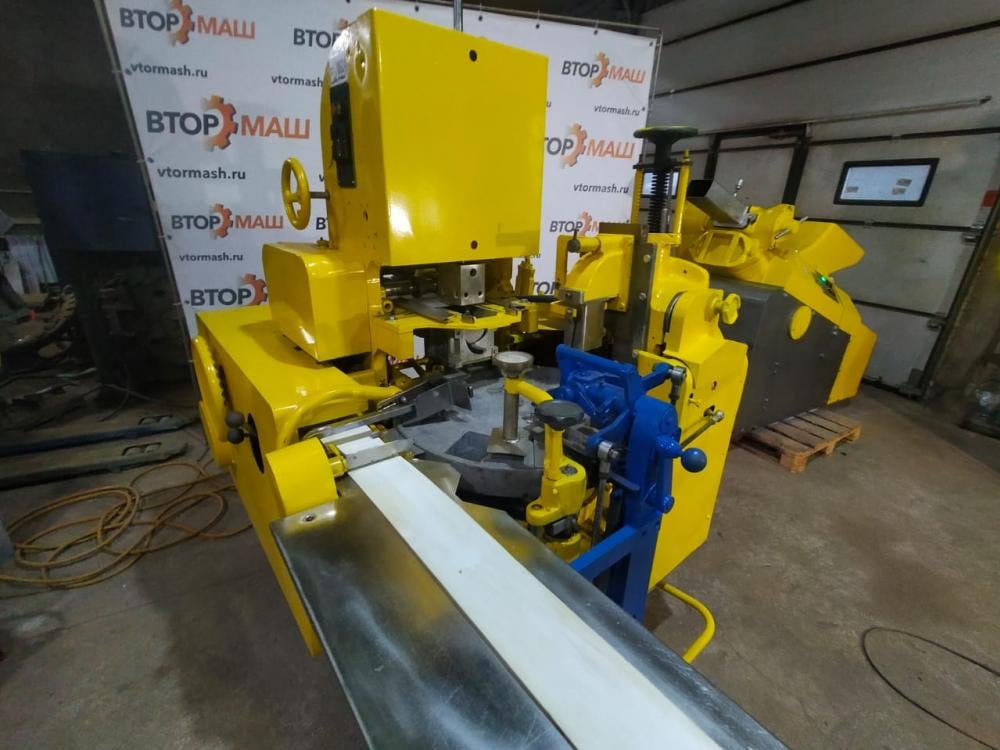 Фасовочный автомат  масла М6-АРМ инв.8624