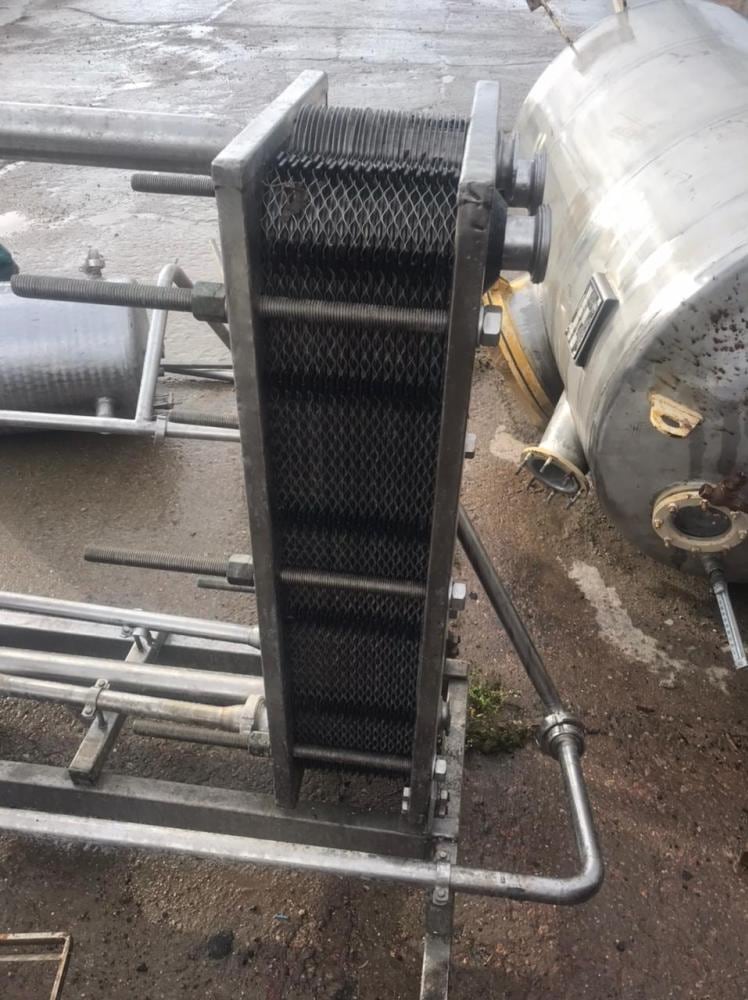 Теплообменник пластинчатый 5000л инв.10867