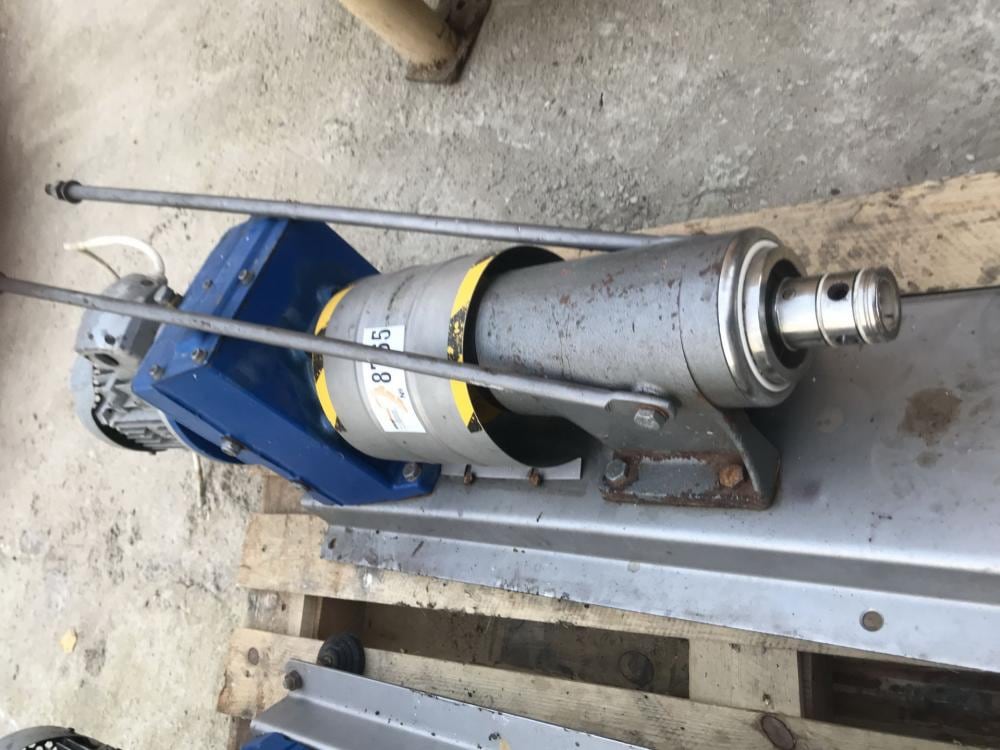 Насос винтовой некомплект инв. 8765