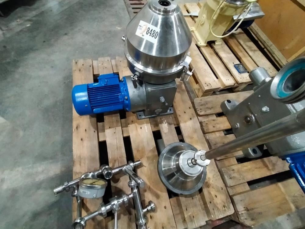 Сепаратор-сливкоотделитель Ж5-ОСЦП-1 ПЛАВА 1куб/час инв.8480