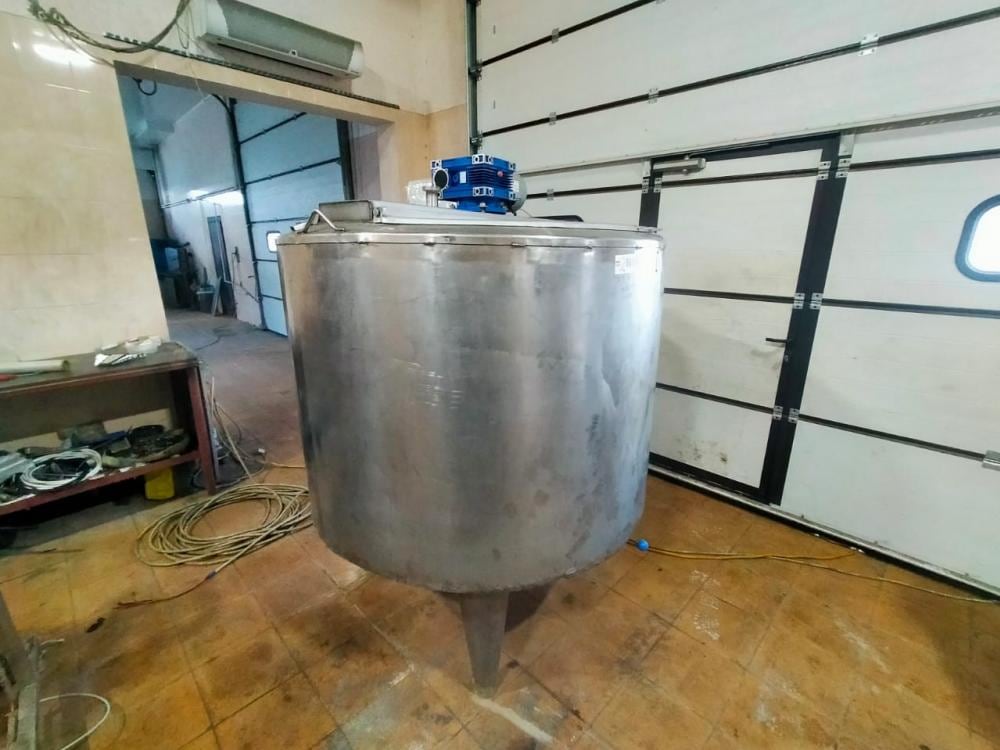 Емкость ОПБ 1000л с ТЭНом инв.8699