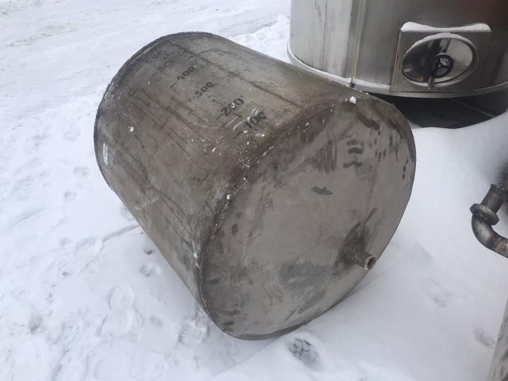 Емкость одностенная 750л инв.11180