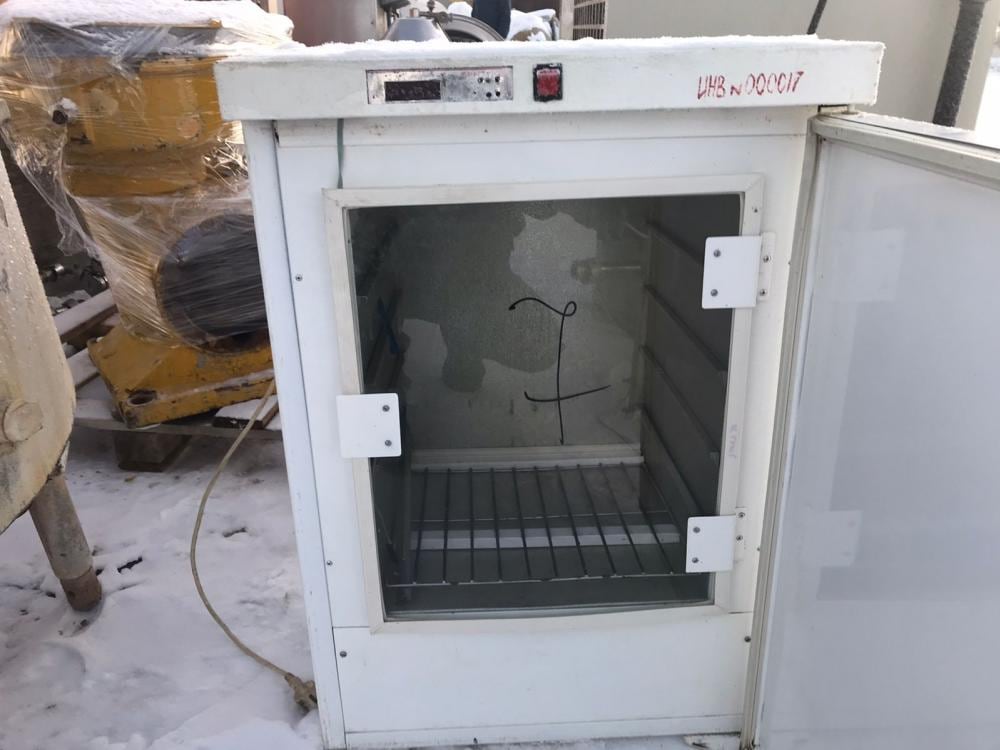 Холодильник лабораторный инв.11198