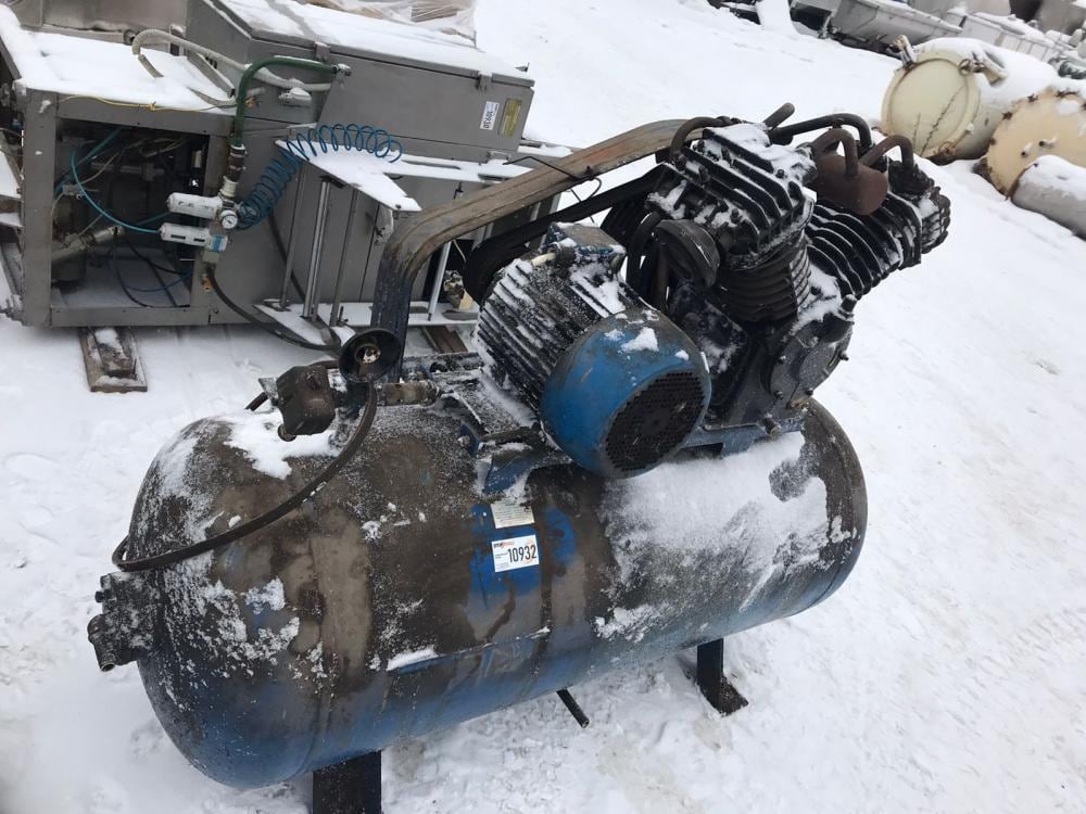 Компрессор поршневой Бежецкий  К11-10 2,2кВт инв.10932