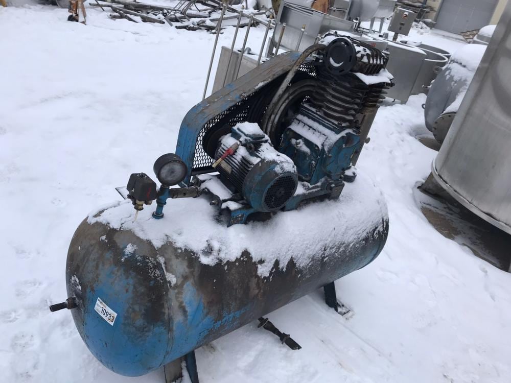 Компрессор поршневой Бежецкий  К11-10 2,2кВт инв.10933