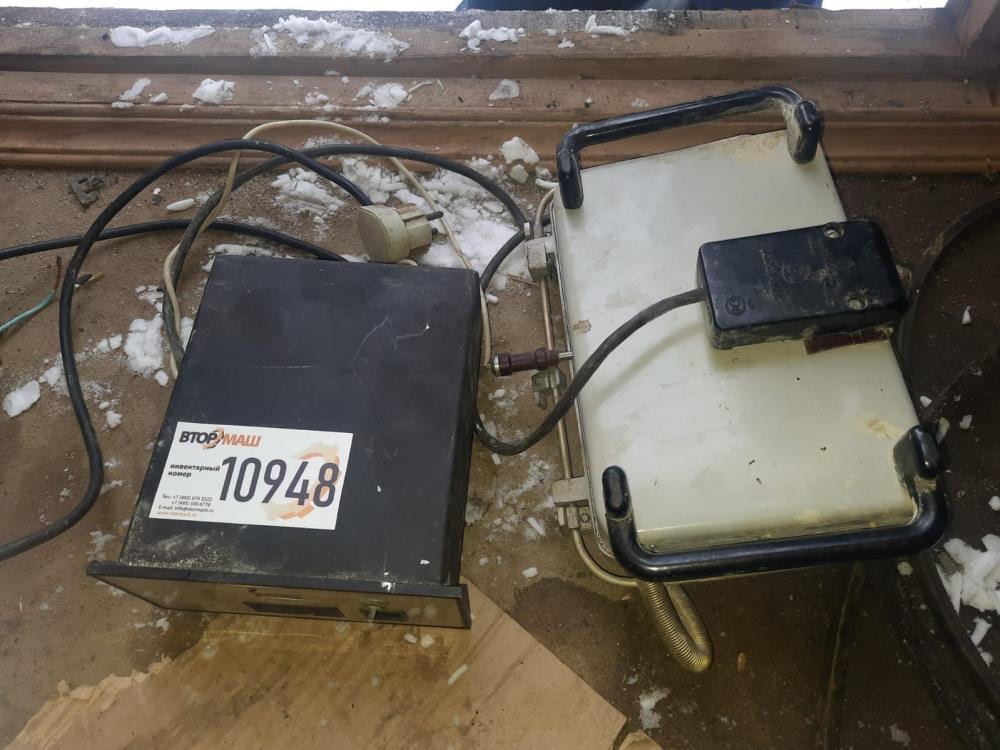 Анализатор влажности Кварц-21М инв.10948