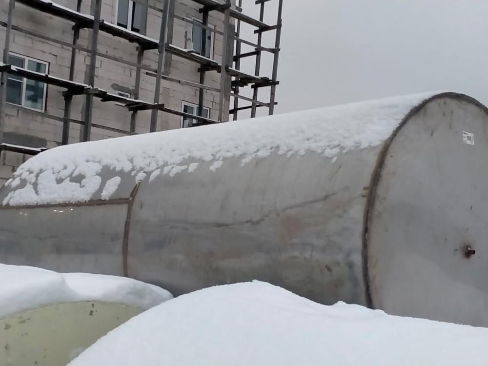 Емкость одностенная 4000л инв.9988