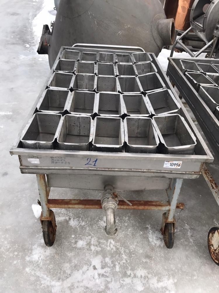 Ванна 280л с формами  инв.10996